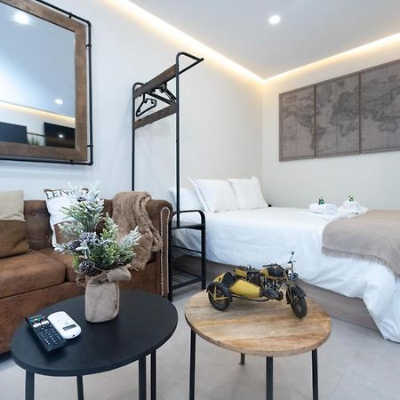 Luxury Apartment Jacuzzi Малага Экстерьер фото
