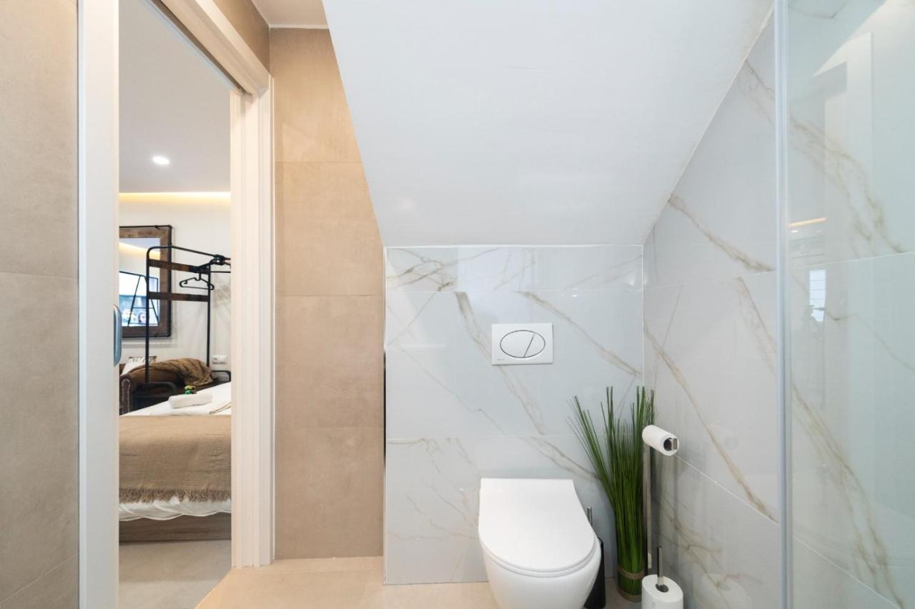 Luxury Apartment Jacuzzi Малага Экстерьер фото