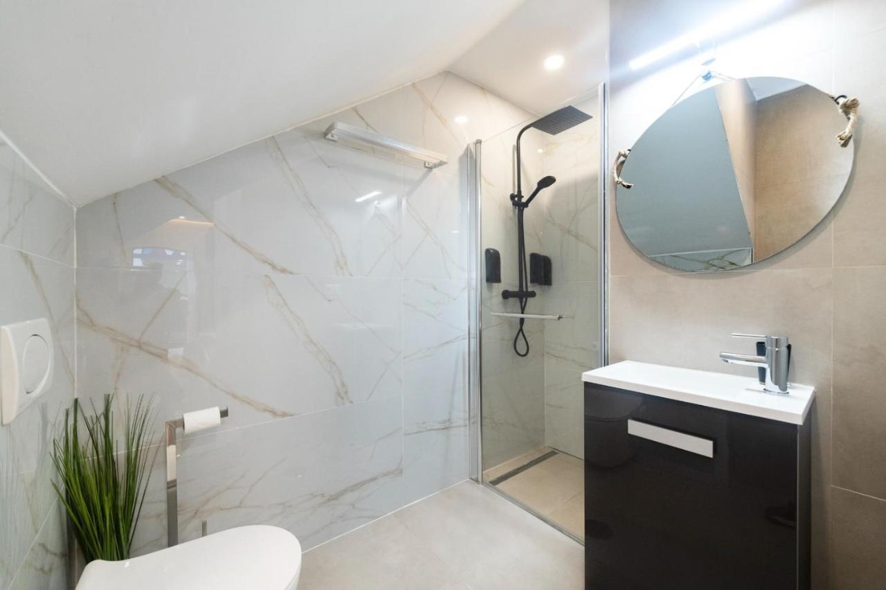 Luxury Apartment Jacuzzi Малага Экстерьер фото